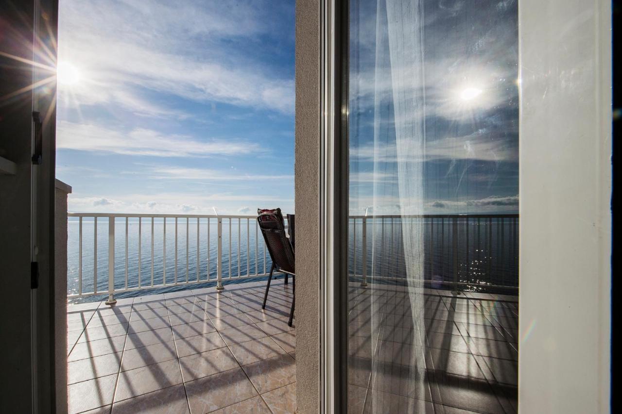 Dream View Apartment *